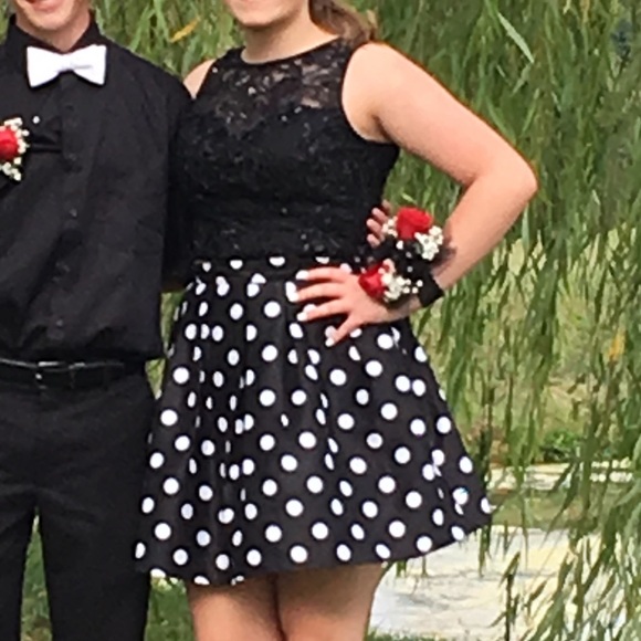 black and white polka dot 2 piece homecoming dress - Picture 5 of 7